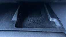 Land Rover Discovery 3.0 D300 S 5dr Auto Diesel Station Wagon